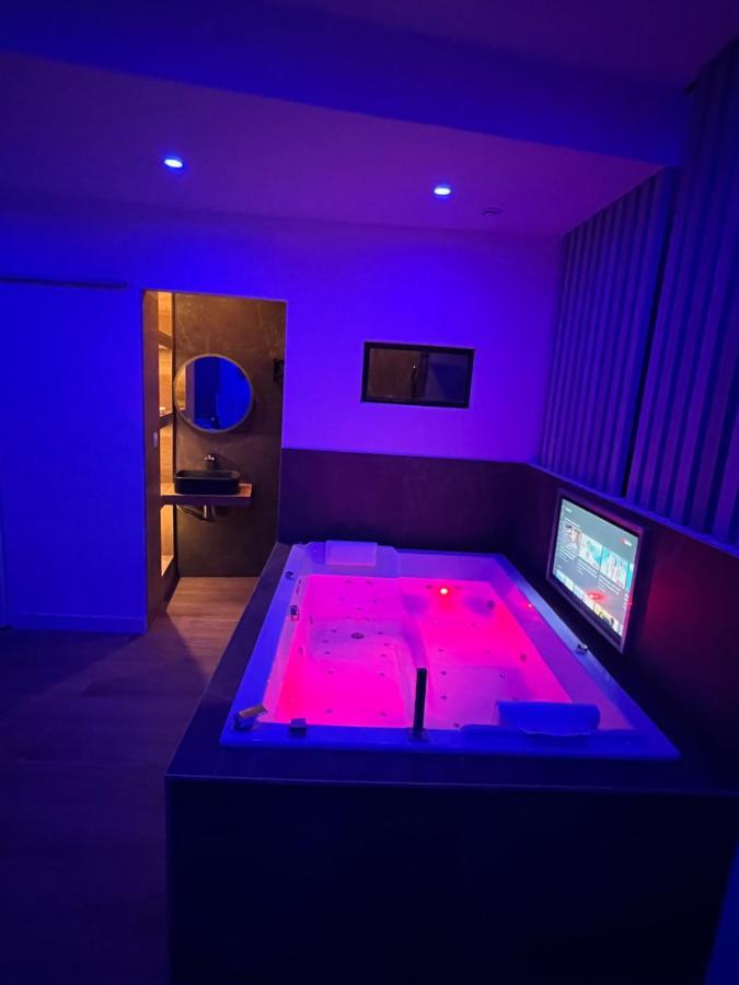 ジボールChic & Jacuzziアパートメント エクステリア 写真