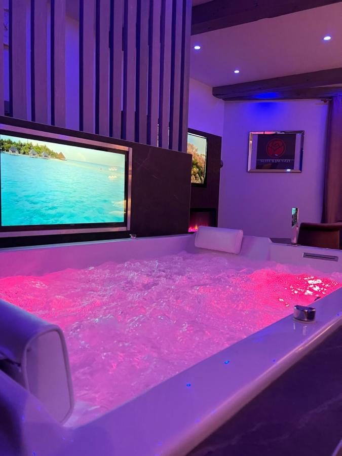 ジボールChic & Jacuzziアパートメント エクステリア 写真